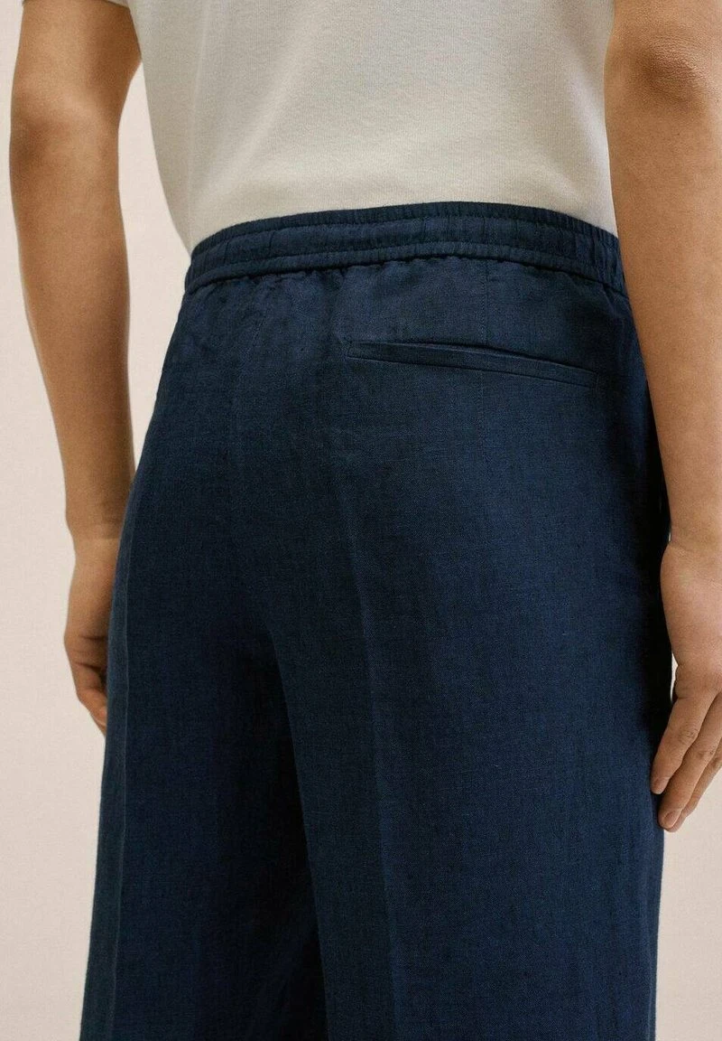 Mango Herren ROMELINO - Jogginghose - Dunkles Marineblau 8 Mango Herren ROMELINO - Jogginghose - Dunkles Marineblau – Bild 6