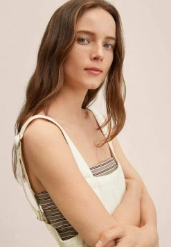 Mango EMILY - Latzhose - Ecru | Damen -Mango Populaire Boutique 0ab34450fb294abcaf17cb48b8939a74