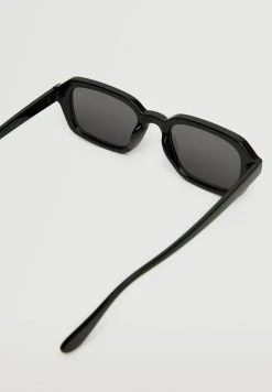 Mango Sonnenbrille - Zwart | Damen -Mango Populaire Boutique 11a22256ff814b47b16d82f94608198f