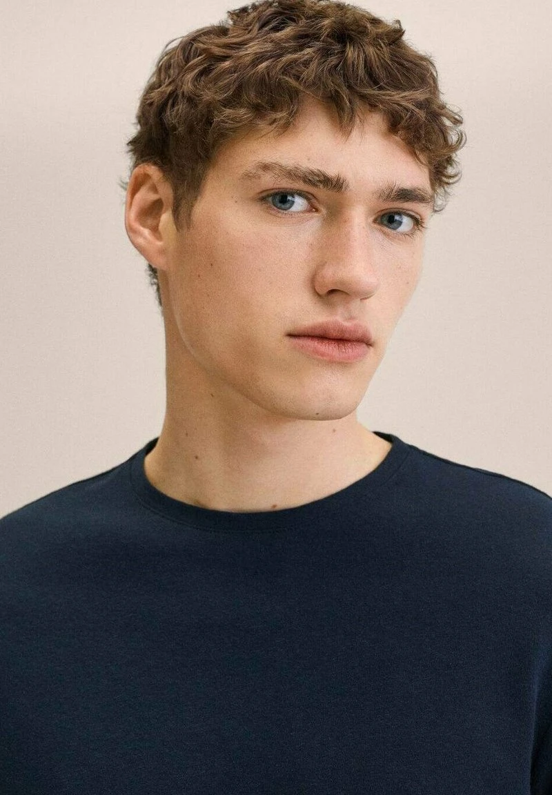 Mango LIMAN - T-Shirt Basic - Dark Navy | Herren 6 Mango LIMAN - T-Shirt Basic - Dark Navy | Herren – Bild 4