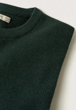 Mango ANTIGUA - Strickpullover - Donkergroen | Herren 15 Mango ANTIGUA - Strickpullover - Donkergroen | Herren -Mango Populaire Boutique 34cb05eae9264c8ea58d9234228d4654