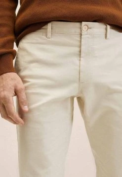 Mango BARNA - Chino - écru | Herren -Mango Populaire Boutique 3dd91b8fe4aa4a75a4bc93fe37989261