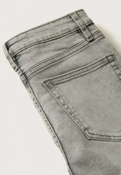 Mango ANNE - Jeans Skinny Fit - Gris Denim | Damen -Mango Populaire Boutique 404fec6e85424956a1e1c25ffc41efa1