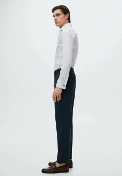 Mango Herren BRASILIA - Stoffhose - Dunkles Marineblau -Mango Populaire Boutique 42a9c27e6a8c4e6e8c8ea08c6f72085b