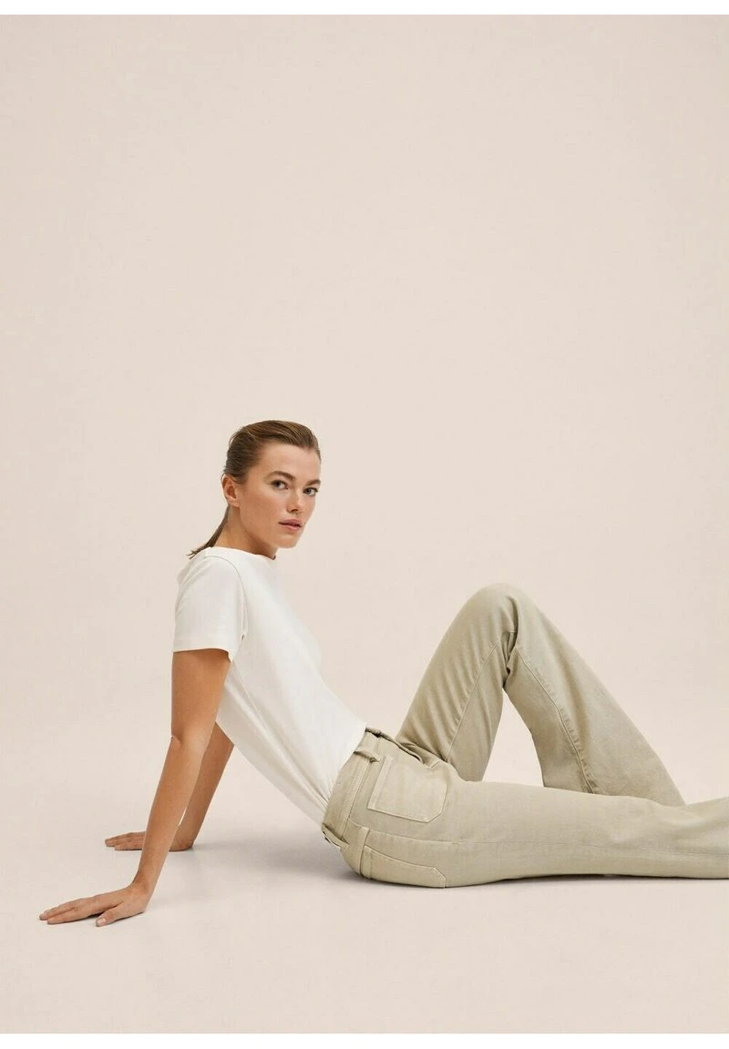 Mango VALEN - Flared Jeans - Beige | Damen 7 Mango VALEN - Flared Jeans - Beige | Damen – Bild 5