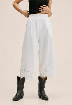 Mango CLOUD-H - Shorts - Weiß | Damen