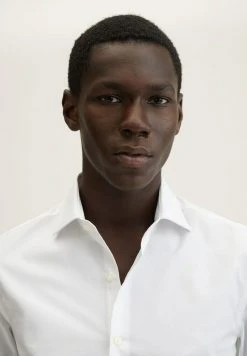 Mango Businesshemd - Weiß | Herren -Mango Populaire Boutique 53cc9a747e2243eea977fd5e0a66a7fb