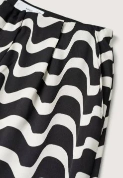 Mango ORION - Stoffhose - Zwart | Damen -Mango Populaire Boutique 54296183e5ee45bc8b6506f43e319325