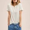 Mango LISINO - T-Shirt Basic - Gebroken Wit | Damen -Mango Populaire Boutique 6b56a897438c47589e49fec2882a1941