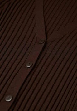 Mango Damen LISA - Strickjacke - Chocolat -Mango Populaire Boutique 6eceb48d8a9147ba80037ee178c713e1