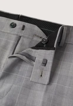 Mango Chino - Grijs | Herren -Mango Populaire Boutique 8e884c0a97254bb9b6d88b89caf9f216