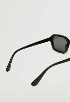 Mango Sonnenbrille - Zwart | Damen -Mango Populaire Boutique 9161d09a6aa54c61a90070cc3277aae9