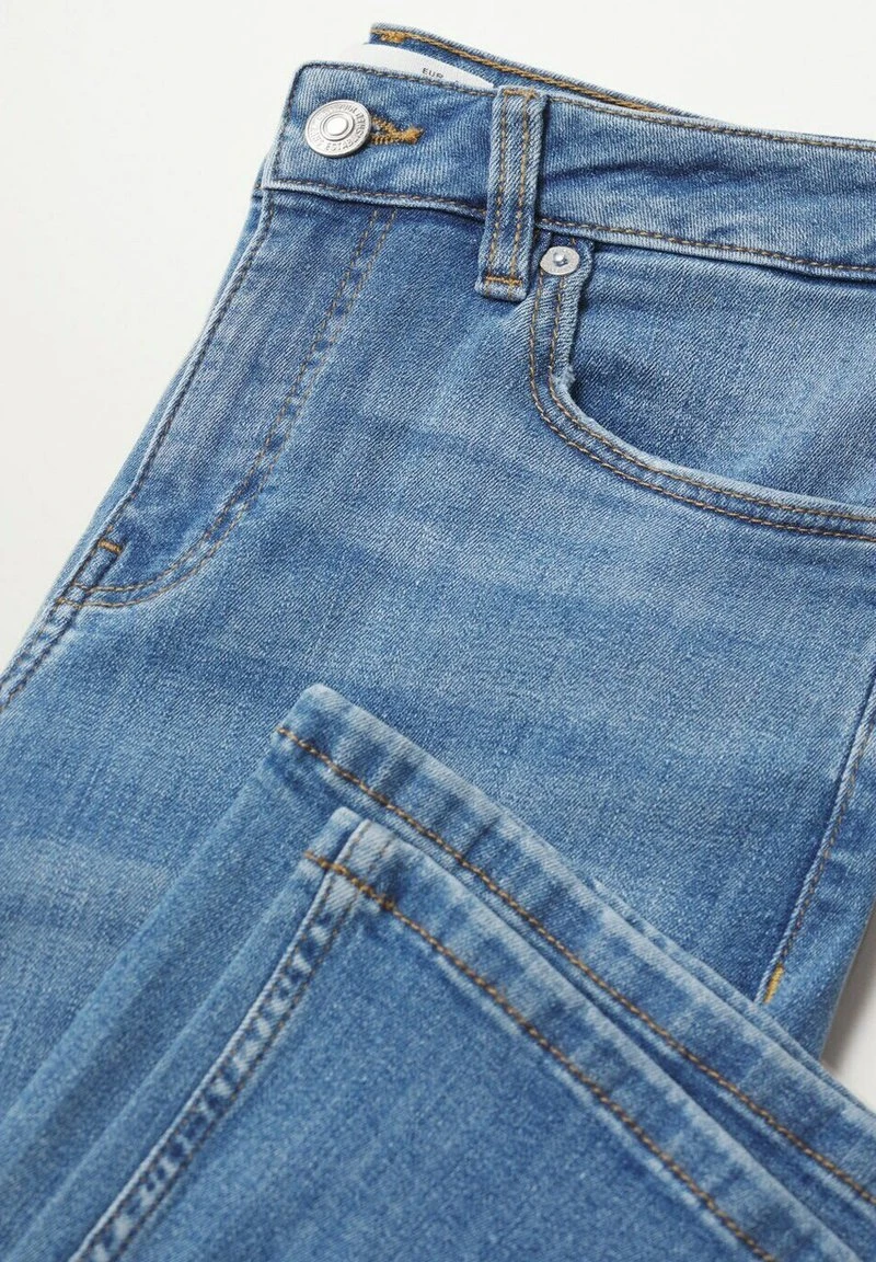 Mango Flared Jeans - Medium Blue | Damen 8 Mango Flared Jeans - Medium Blue | Damen – Bild 6