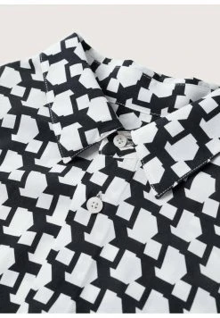 Mango Herren Hemd - Zwart -Mango Populaire Boutique 9c3bfaeba39c4ec5a02d6d31e8b96c7e