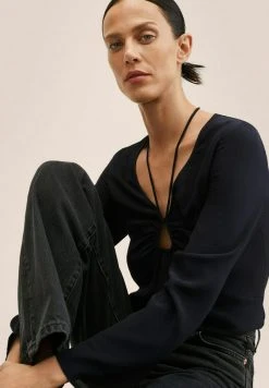 Mango ELVIS - Bluse - Zwart | Damen -Mango Populaire Boutique 9ca52ca4039c49938431c4305665eeea