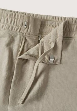 Mango Shorts - Ijsgrijs | Herren -Mango Populaire Boutique af6f3ed8ad9f41409e2c7796487cd5a4