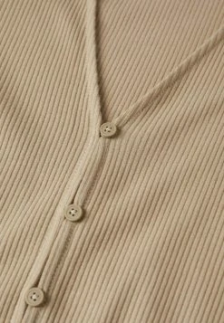 Mango CHARLOTE - Strickjacke - Sand | Damen -Mango Populaire Boutique bbc1ac66d6e74243af68791db0738a5e