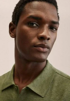 Mango AMBERES - Poloshirt - Medium Green | Herren -Mango Populaire Boutique c726959e18734c59863933a7e15cda16