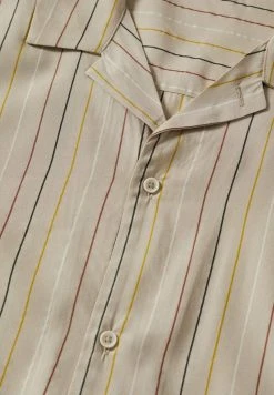 Mango MARTINHO - Hemd - Beige | Herren 11 Mango MARTINHO - Hemd - Beige | Herren -Mango Populaire Boutique df2f182eb30c4d7886c290b8b62cb93b