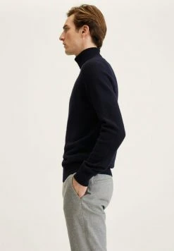 Mango LOTUST-I - Strickpullover - Marineblauw | Herren 13 Mango LOTUST-I - Strickpullover - Marineblauw | Herren -Mango Populaire Boutique e9a9df5a2e0c49efb097f07e30cd3eb9