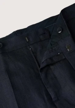 Mango FLORIDA - Chino - Bleu Marine Foncé | Herren -Mango Populaire Boutique fb0e49ef36ef4c28a32f7a1efabb4f9b